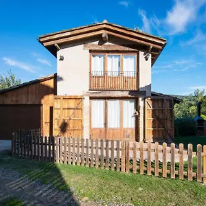 El Niu , Montagut España