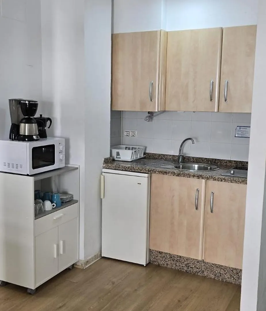 Candisol Cozy Inns Torremolinos Appartamento