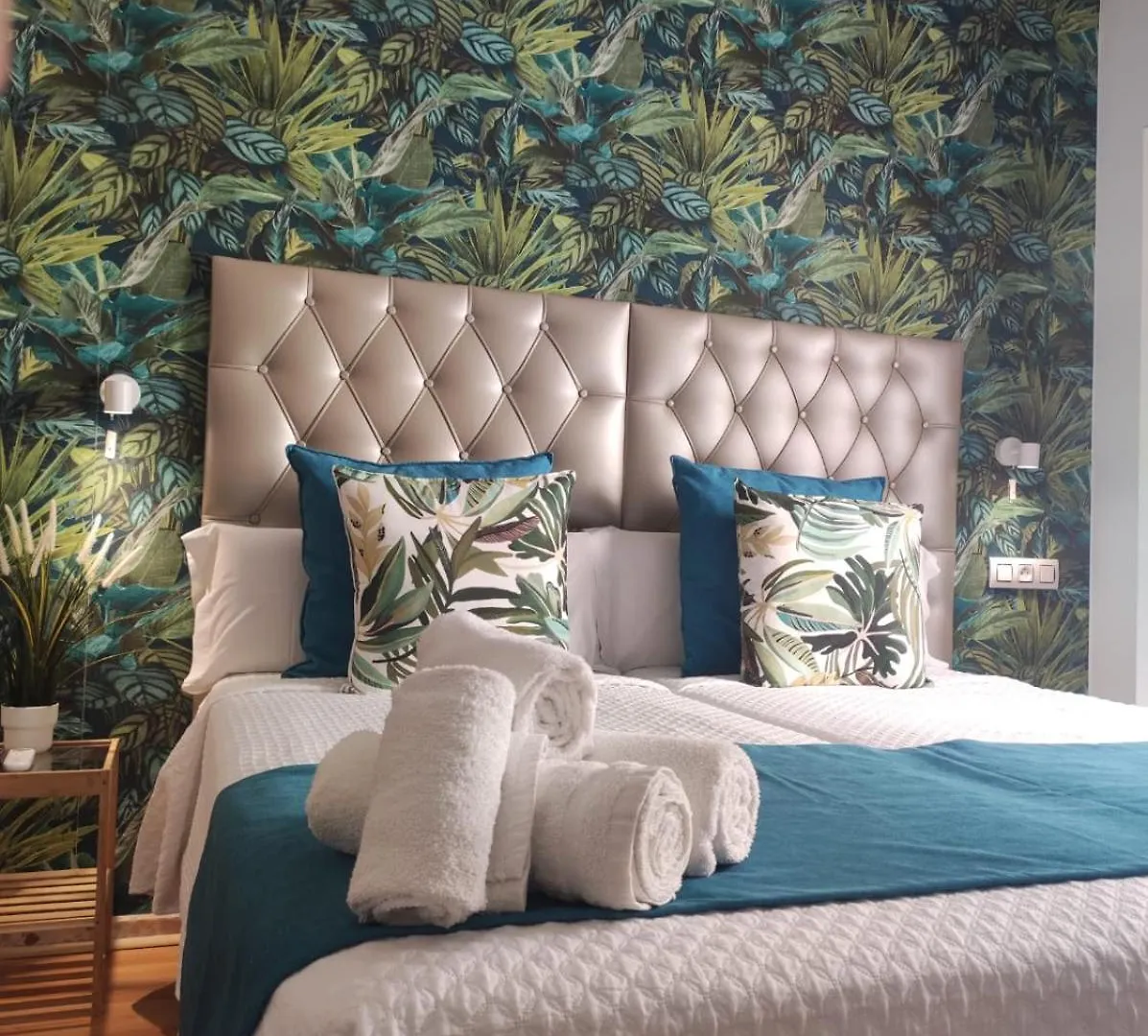 Candisol Cozy Inns Torremolinos İspanya